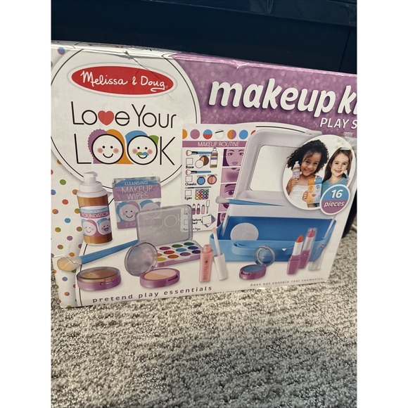 Melissa & Doug LOVE YOUR LOOK - Makeup Kit Play Set S023 Mess Free Kit NIB NWT - Picture 3 of 5
